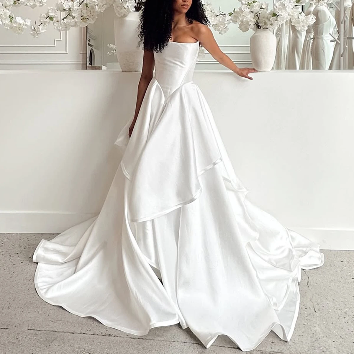 

Elegant Asymmetric Satin Wedding Dresses For Women Vestidos Novia Backless Strapless Ball Gown For Bride Long Bridal Party Gown