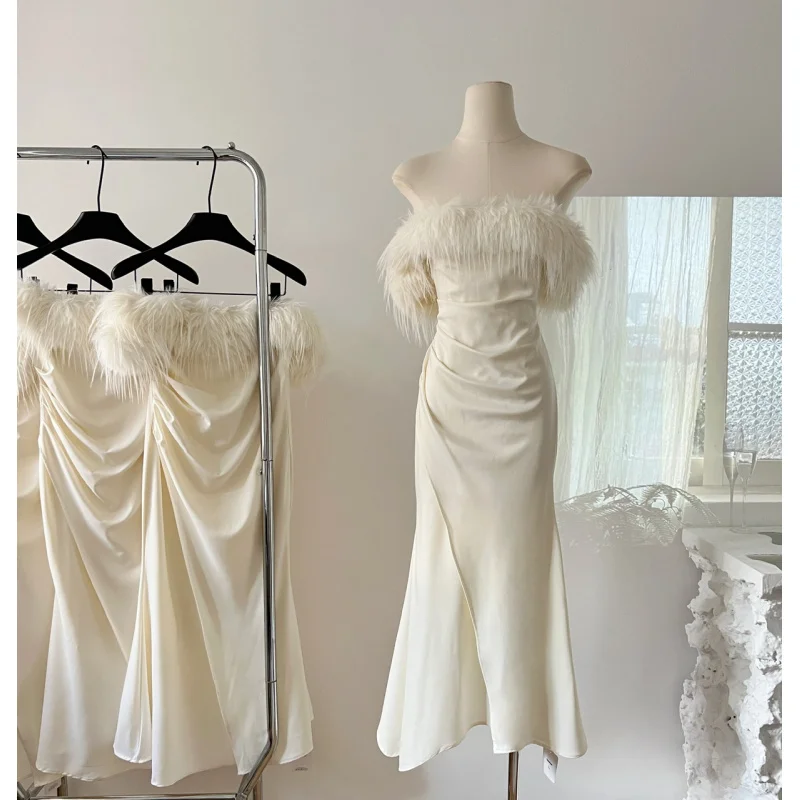 Women's Autumn Slimming Dress, White off-Shoulder Dress New from Moment of Floating World Ball