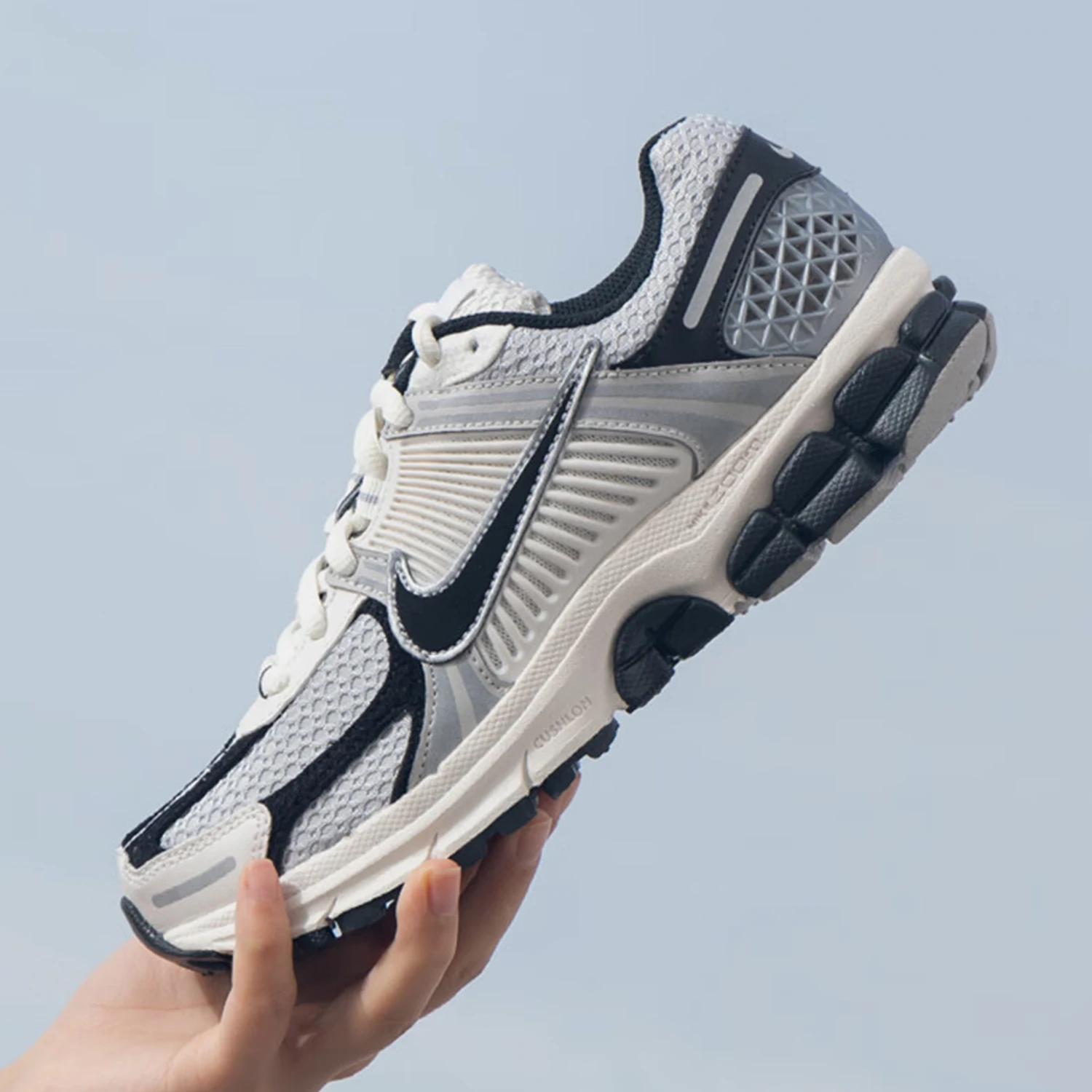 Nike genuine ZOOM VOMERO 5 women's mesh breathable running shoes HQ1182-001