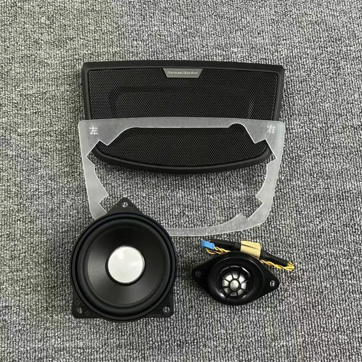 

Центральный динамик, твитер и сабвуфер для A-стойки для BMW 3 серии F35 F30 2013-2019