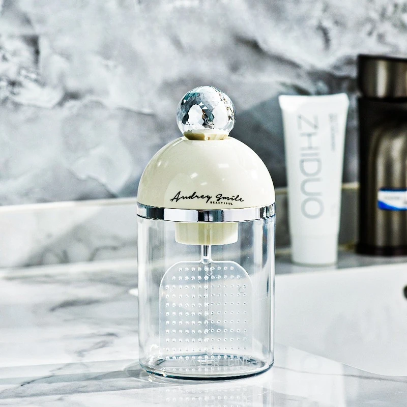 

1 шт., электрический пенообразователь, специальный шампунь для мытья и очищения лица, шампунь для мытья тела, пена для ухода за телом