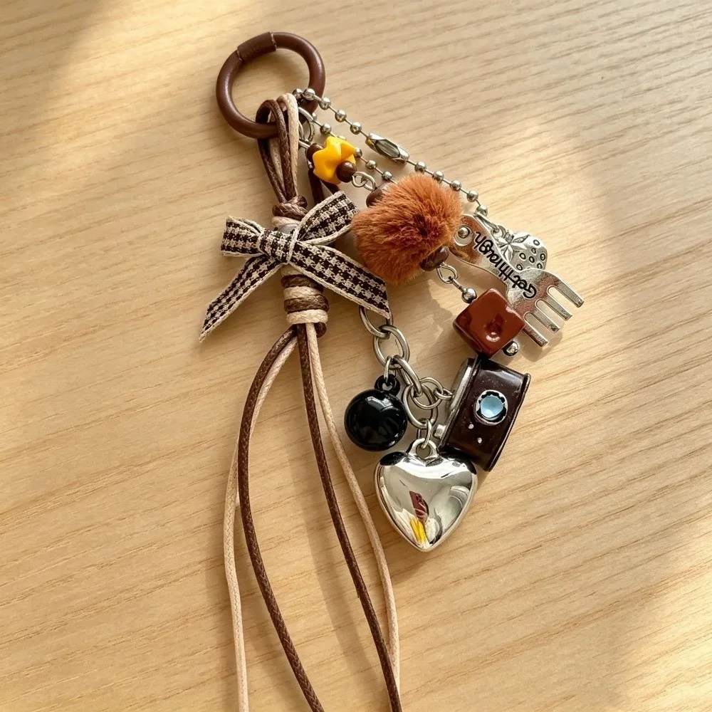 Cute Versatile Resin Camera Keychain Boho Style Vintage Hanging Pendant Exquisite Design Personalized Bag Accessories Commuting