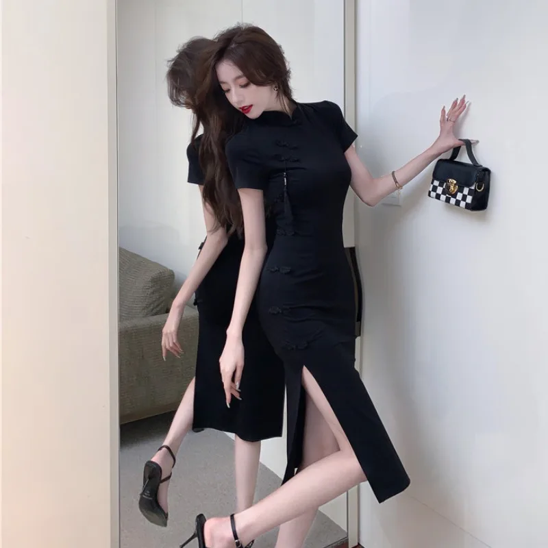 Figurbetontes Kleid Idol Woman Complex Kompliziert Involved Kompliziert Detailliert Aufwändig Verziert Ausgefallene Dekorativ Verziert Verziert