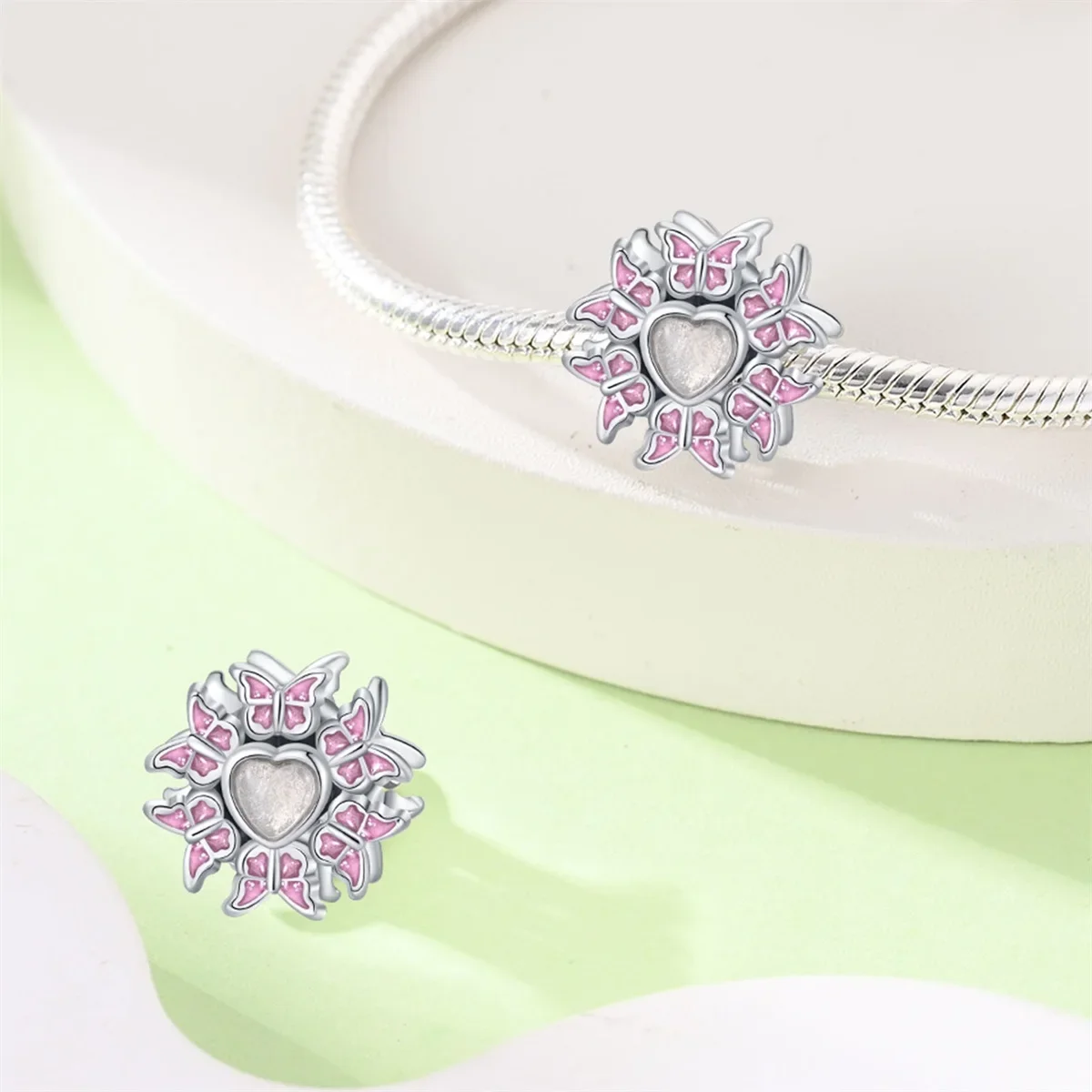 Prawdziwe S925 Sterling Silver Lucky Flower Butterfly Series DIY Charm Fit Pandora Oryginalna bransoletka dla kobiet Drobna biżuteria Prezent