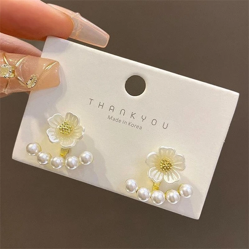 2 in 1 White Flower Stud Earringss for Women Korean Sweet Imitation Pearl Detachable Elegant Acrylic Small Earrings 2024 nw