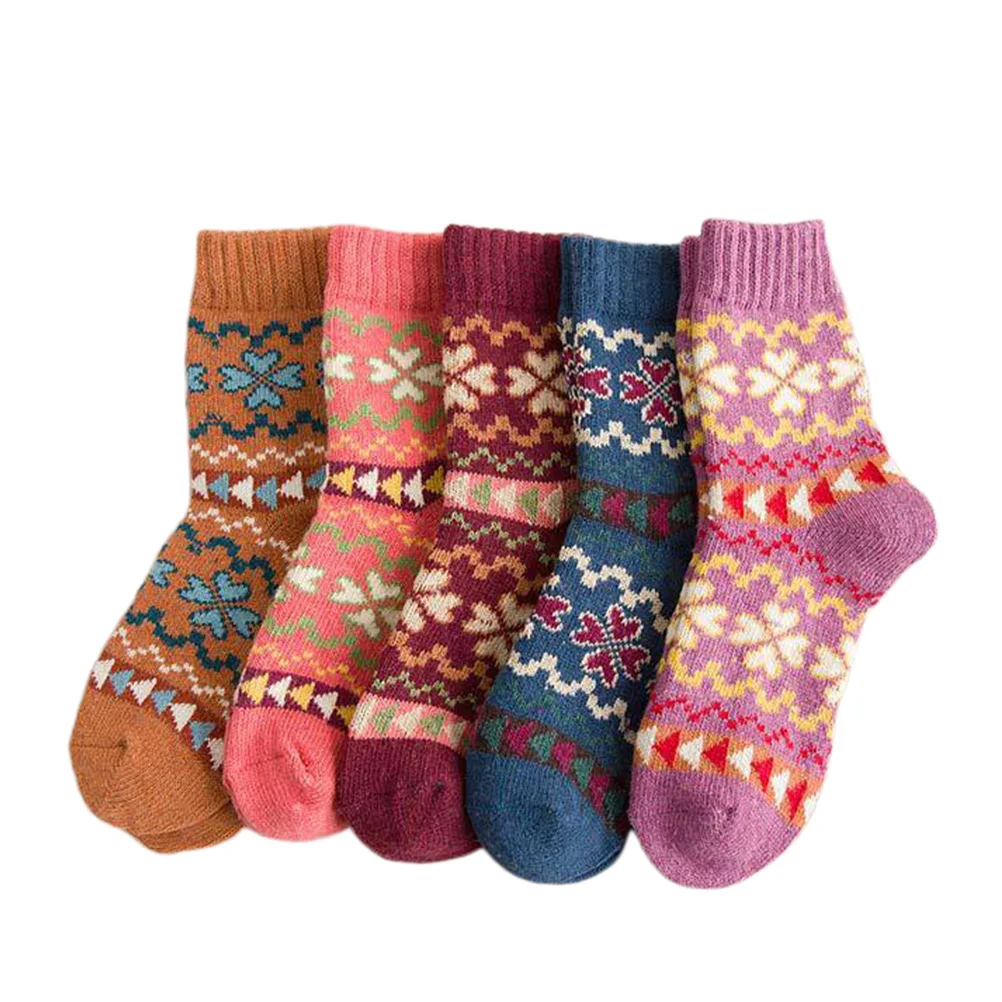 

5Pairs Warm Wool Socks Women Mid-Calf Length Vintage National Style Wool Stockings Comfortable Winter Socks Christmas Gift