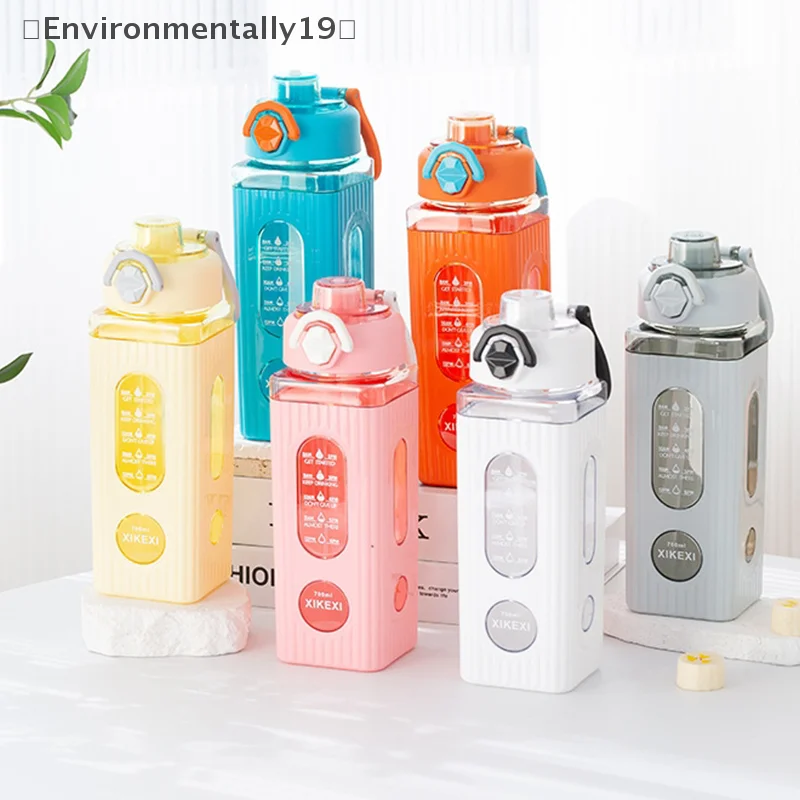 700ml Straw Water Cup Sports Water Cup Handheld Square Large Capacity Portable Beverage Bottle Kettle Leakproof Water Bottles