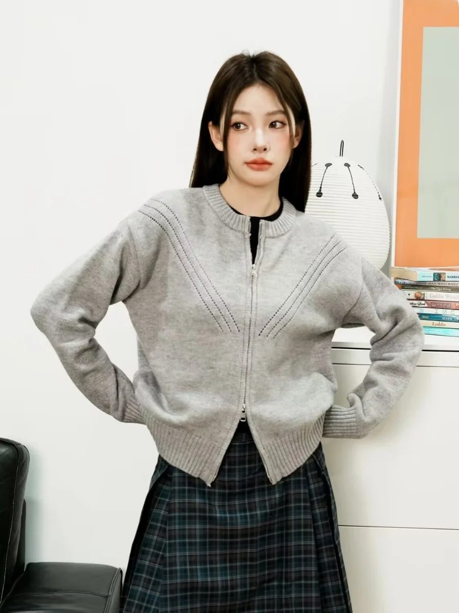 

Retro Zipper Long Sleeve Knitted Open Cardigan Women's Fashionable Short Style Autumn New Arrival Korean Loose Fit Color