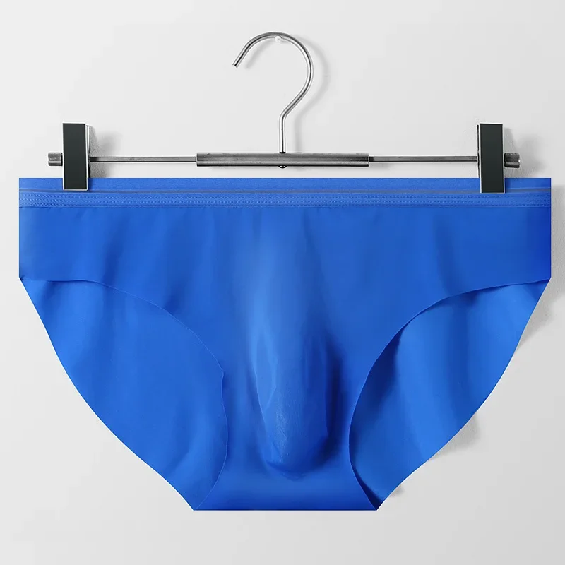 

Men Sexy Brief Underwear Seamless Ice Silk Ultra Thin Soft Quick Dry Cool Feel Sports Panties Gay Low Waist U Convex Pouch Tanga