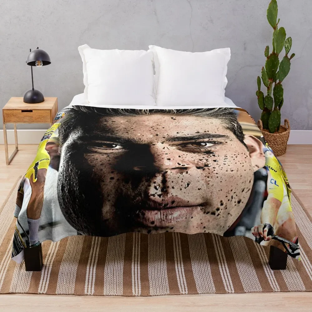 

Wout van aert Throw Blanket Reusable Durable Soft Blanket for All Seasons