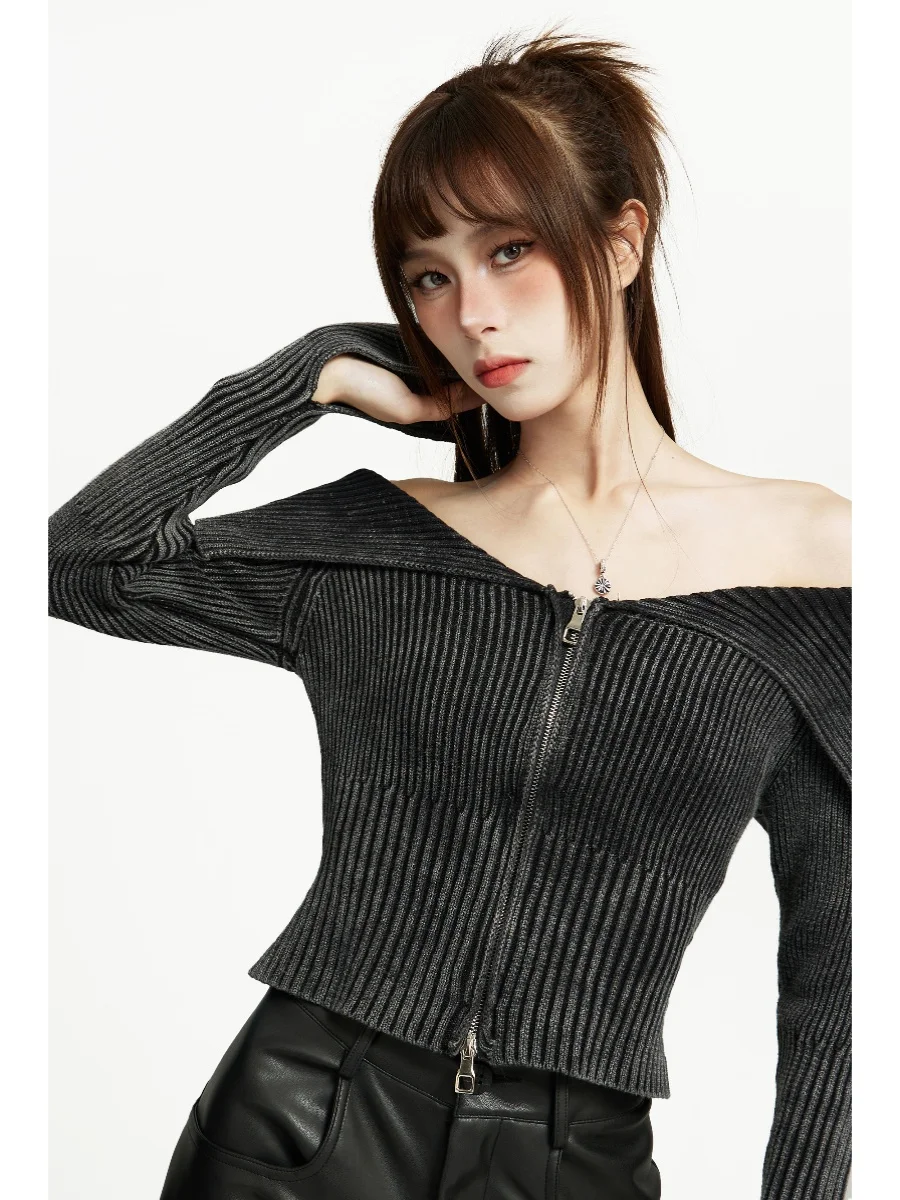 

Black Cut-out off-Shoulder Double Zipper Sweater Women's Spring and Autumn Slim Short off-Shoulder Long Sleeve Bottoming Top 1Pc