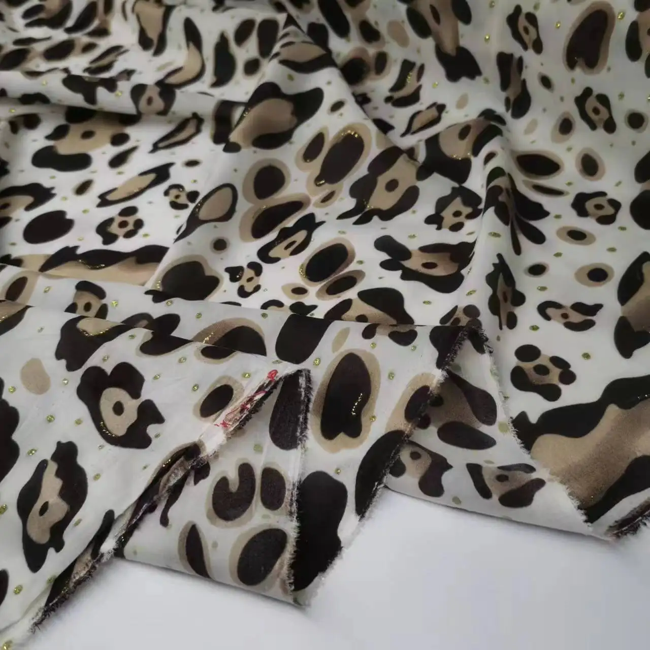 

Распродажа, шелковая швейная ткань, эластичная шелковица, эластичная одежда «сделай сам», швейный материал для классической рубашки