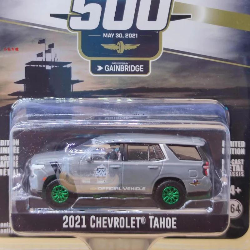 

1:64 2021 Официальный автомобиль Tahoe Indianapolis 500, зеленая машина, коллекция игрушек, маленькие подарки, модель, настенная подвеска
