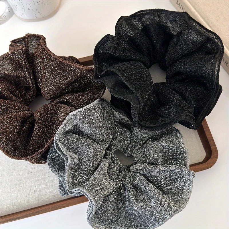 

Шикарные серые резинки для волос с двойной цветочной отделкой, блестящим дизайном, идеально подходят для хвостиков, булочек и различных стильных причесок.