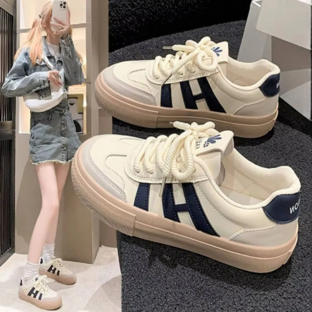 Spring and Autumn New Small White Shoes Women's Shoes Popping Casual Board  Canvas Shoes Single Sneakers Size 35-40