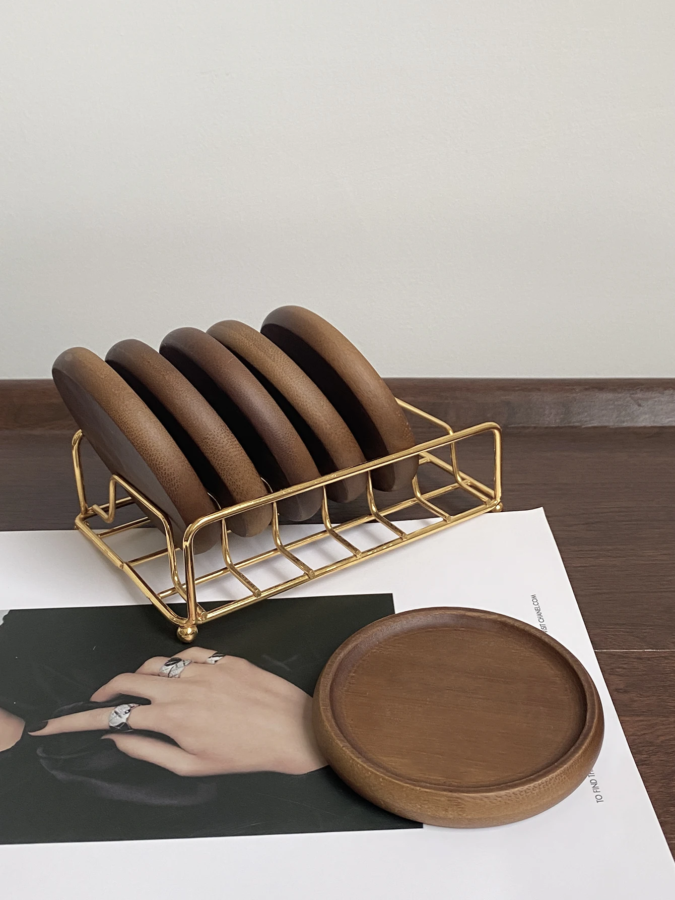 6Pcs/1Set Japanese-Style Bamboo and Wood Heat-Insulating Coasters. Solid Wood Tea Cup Mats, Round Tea Coasters for Home Use, Heat-Insulating Mats with a Zen Style, Suitable for Home Decoration, Restaurants, Cafes, Offices, and as Gifts for Friends