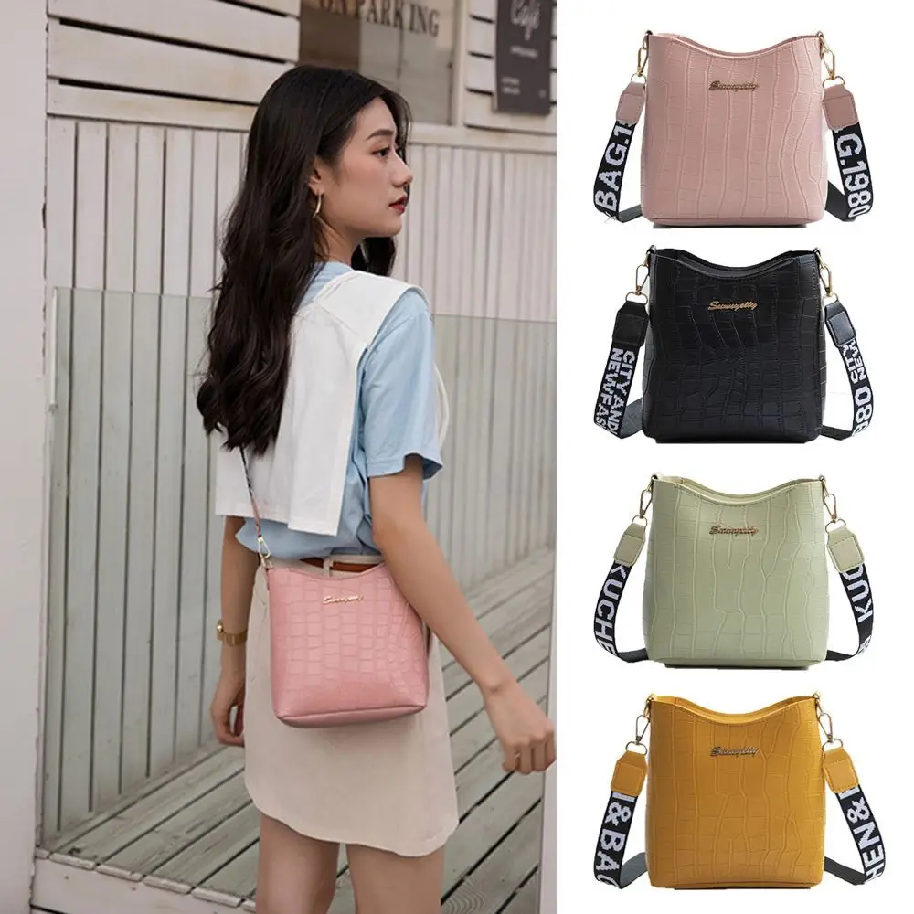 Casual Women Shoulder Bag Mini Crossbody Bucket Handbag Female Messenger Bags for Women Ladies New Crocodile Purse 2024