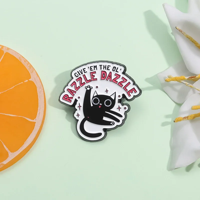 دبابيس المينا القط الأسود الراقصة الكرتونية ، شارة طية صدر الظهر ، ملحق هدية ، هدية للأصدقاء ، إعطاء ، رأ ، لغز ، بروش انبهار