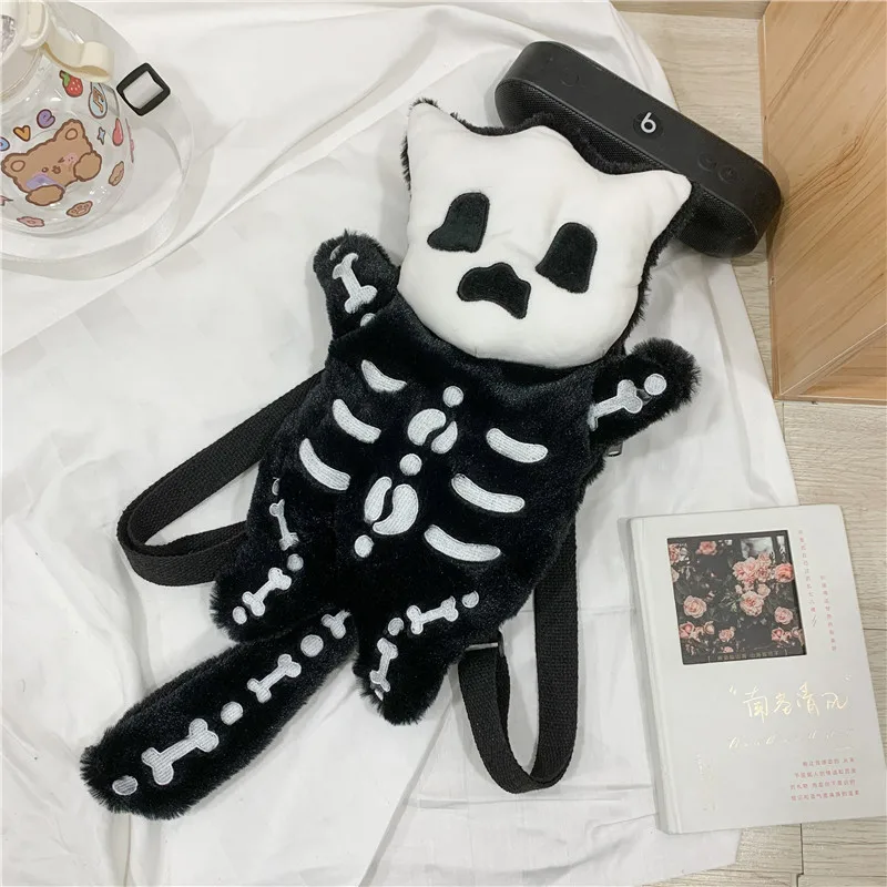 Skull Plush Backpack Gothic Water Bottle Bag Goth Doll Backpack Female Winter Furry Bag Skull Shape Bag Skeleton Birthday Gift