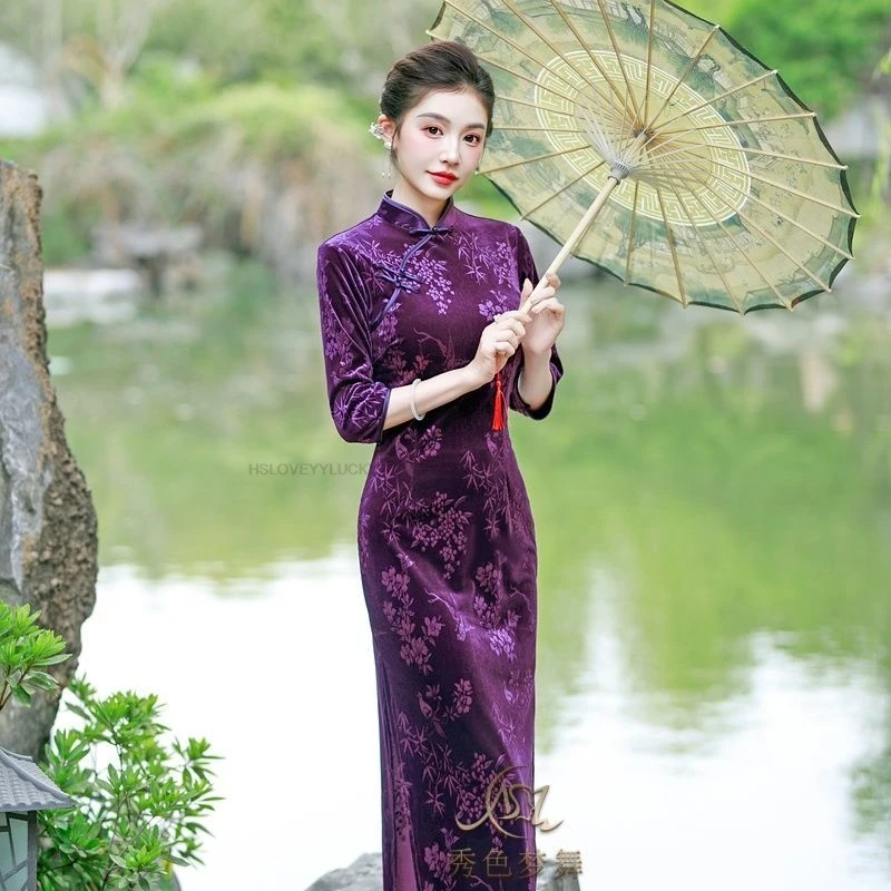Temperament Velvet Cheongsam Vintage Traditional Elegant Mature Lady Daily Qipao Fashionable Fitting Slim Chinese Qipao Dress