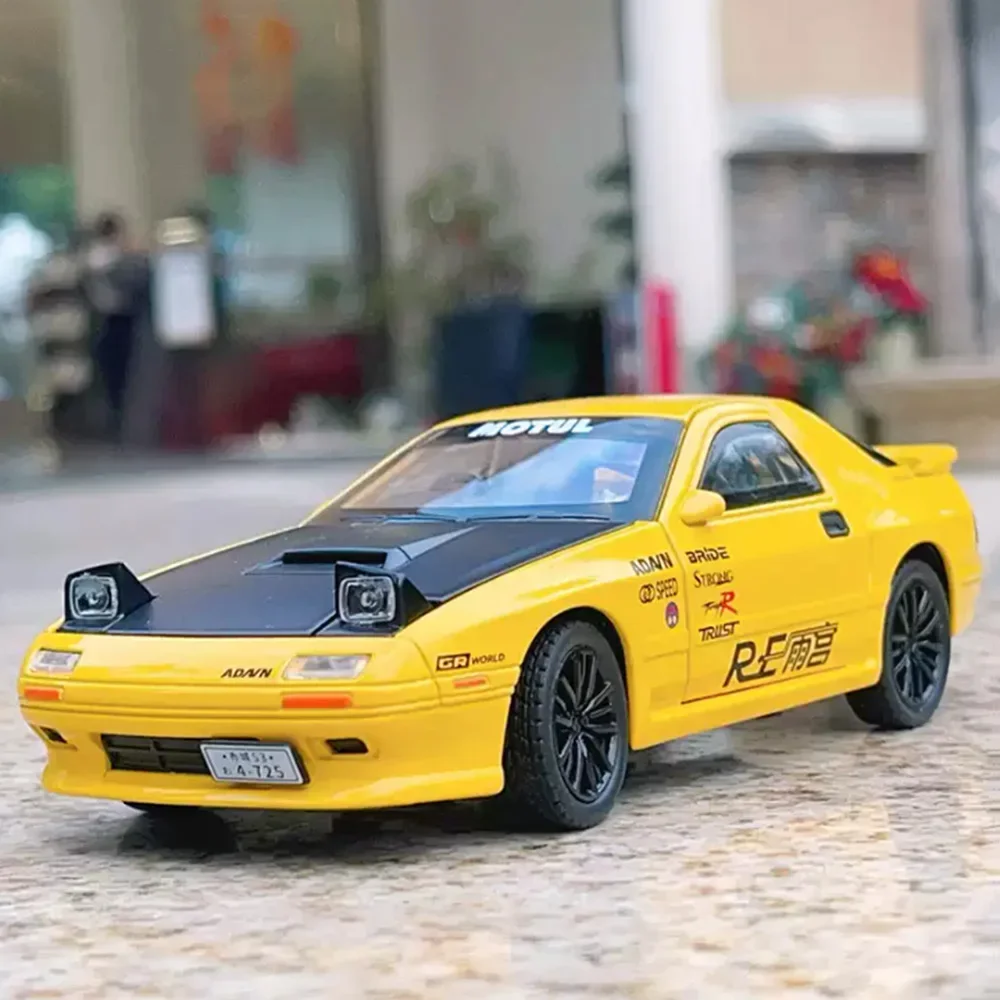 1:32 Mazda RX7 Alloy Miniature Models Toys Diecast Sports Car Doors Opened Sound Light Pull Back Front Wheel Steering Kids Gifts