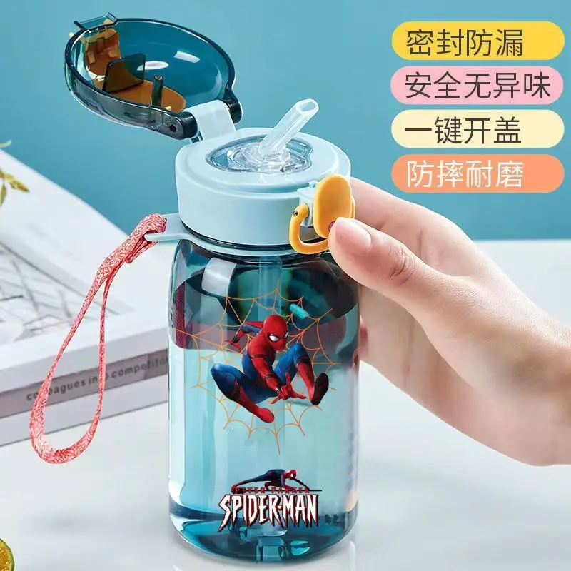 Marvel-taza de agua deportiva para niños, vaso de paja de plástico de alta temperatura, resistente a caídas, creativo, los vengadores, Spider-Man, Iron Man