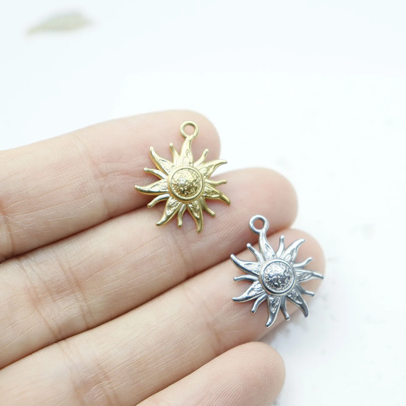 5 Stück Edelstahl Sonne Schmetterling Schmuck Charms Halskette Zubehör Handherstellung hochwertig vakuumbeschichtet wasserdicht