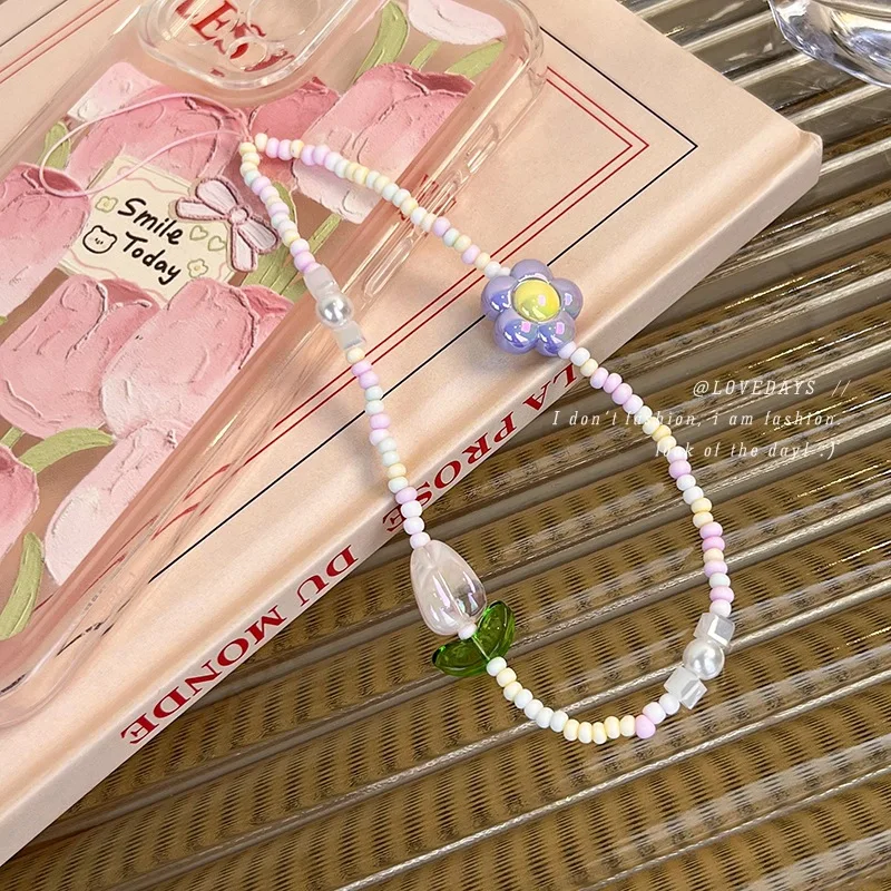 Colorful Beaded Phone Lanyard with Flower Bud Pendant Chain Replacement Strap Fashion Cell Phone Wrist Strap for Women Daily Use