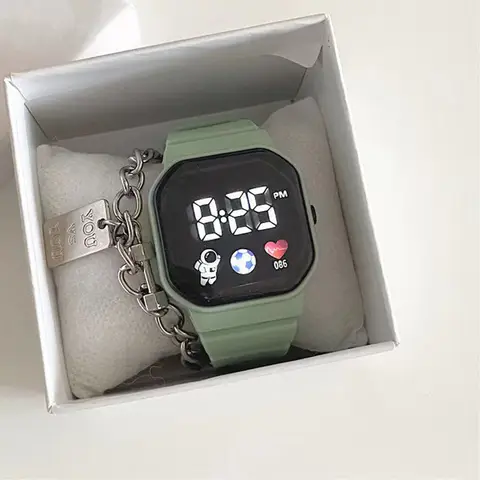 Ins Astronaut Electronic Watch  Comfortable to Wear Watch for Indoor Activities or Daily Use