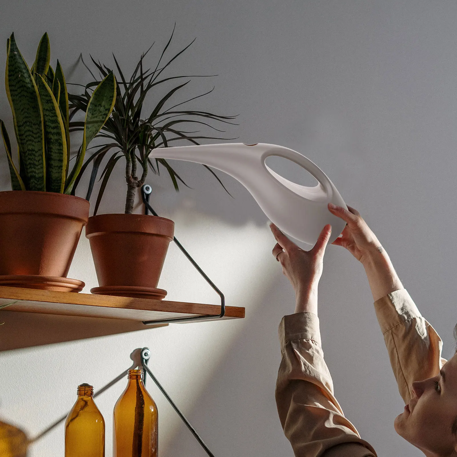 

2pcs Long Spout Watering Can Large Capacity Lightweight Pp Plastic Gardening Pot For Home Flower Plants Refillable Spraying Jar