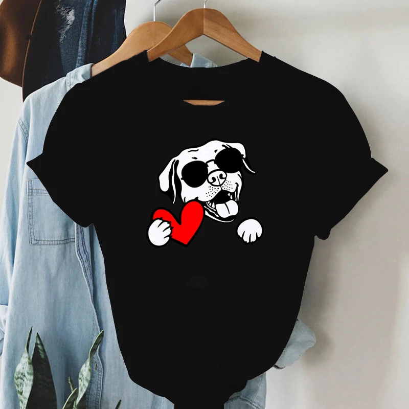 Heart-shaped Labrador retriever T-shirt for dog lovers Short-sleeved crewneck top Novelty gift for both men and women