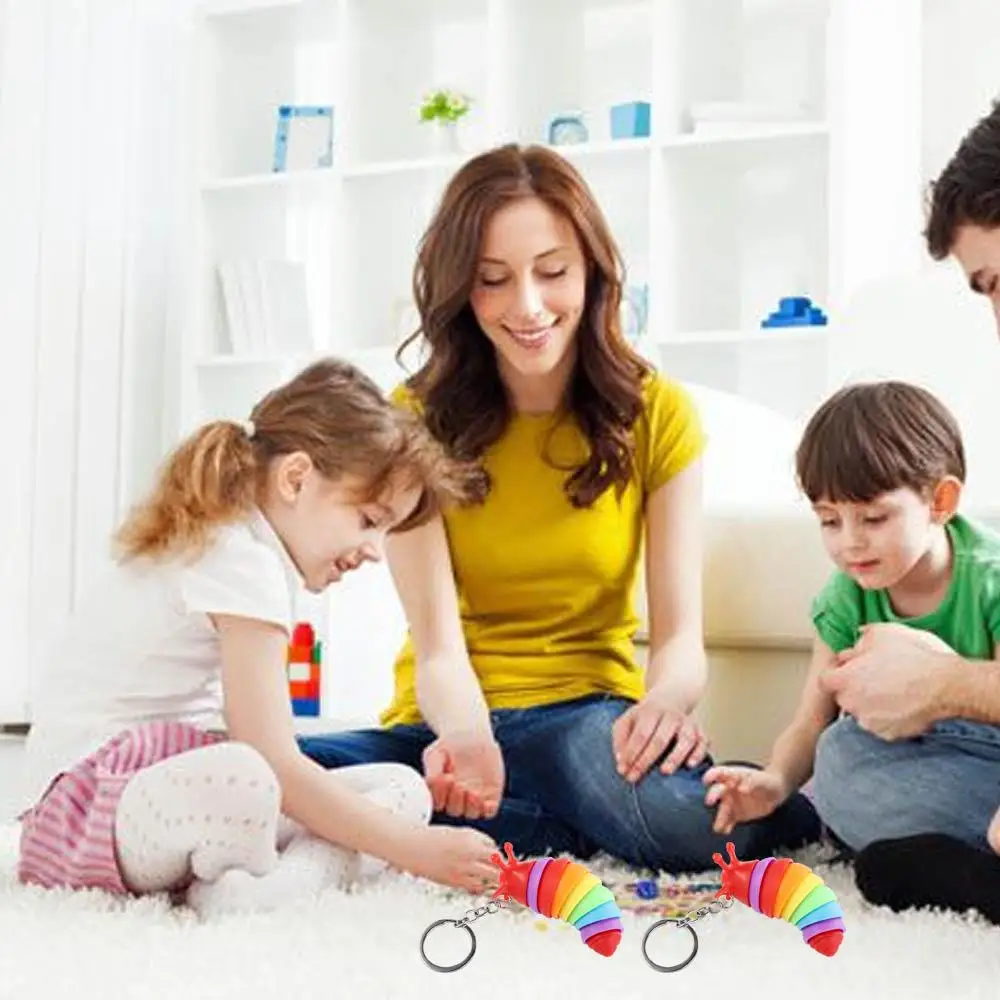 

Сенсорные игрушки, аксессуары для ключей от машины, брелок для ключей, брелок в виде гусеницы, слиз для пальцев, улитка, гусеница, гусеница, брелок для ключей