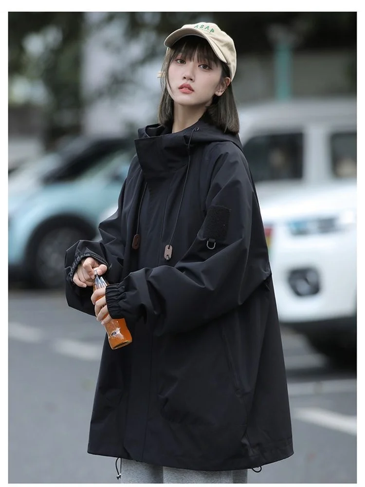 

Повседневное уличное женское дышащее ветрозащитное пальто на весну и осень, новое легкое пальто больших размеров с капюшоном из полиэфирного волокна