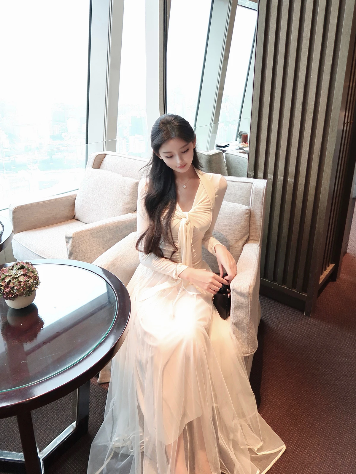 

Hotdog Spicy White Long Sve Women's Slim Fit Top Design Sensation Dr Winter Collection Ladies T-irt