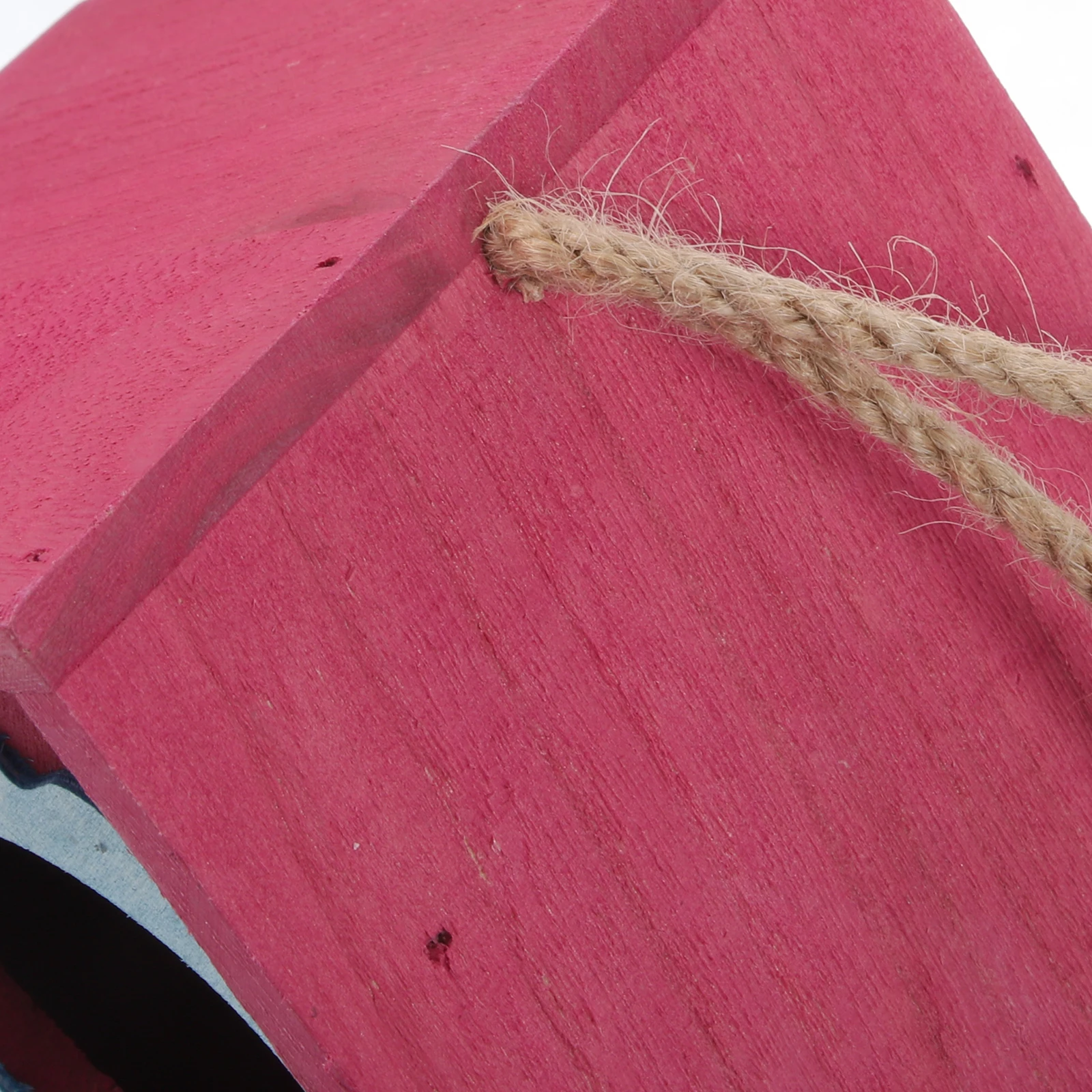 

Natural Wood Bird Nest Hanging Birdhouse for Outside Decorative Bird Feeder Sturdy Safe Home for Small Birds Garden Ornament