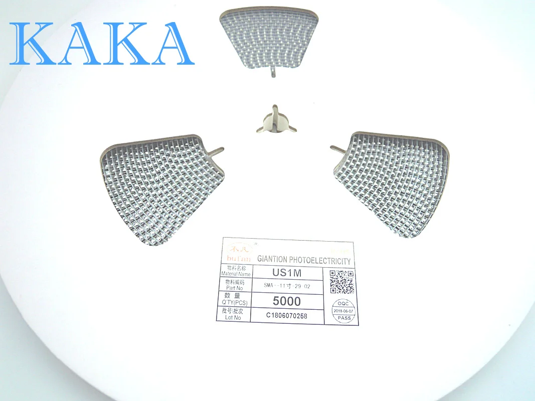 10 шт. новый оригинальный US1M SMA