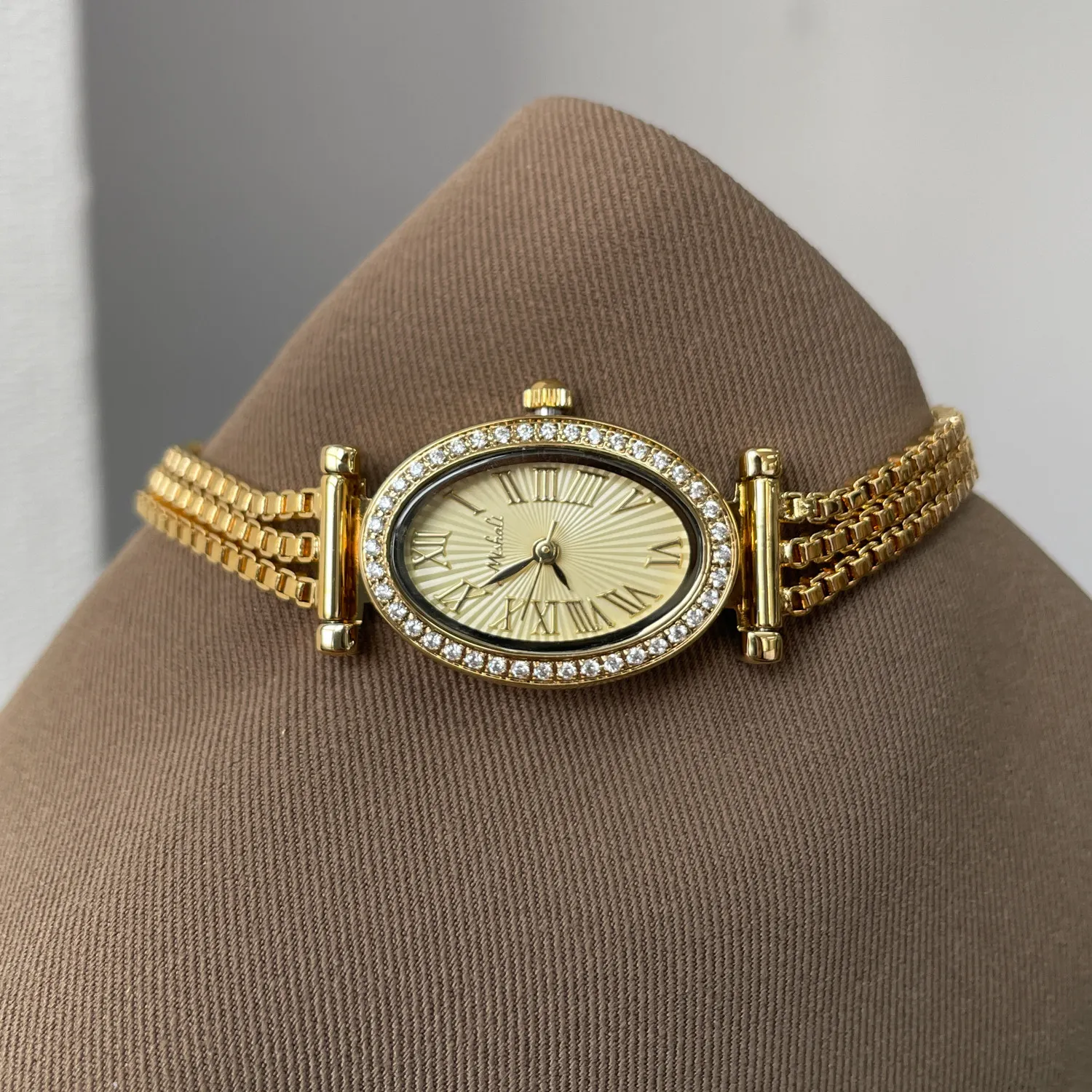 Retro-Style Brand Watches, Artistic Timepieces For Women, Small And Exquisite, New 2026 Model, Trendy And Sophisticated Watch.