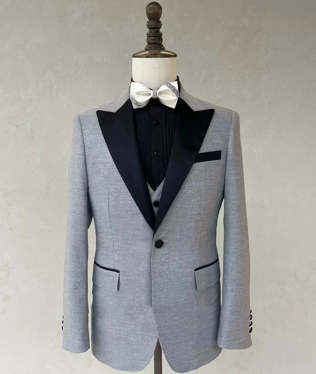 Custom Latest Design grey Wedding Suits For Mens sequin Formal  Blazers Party performances costume Fashion model runway clothing