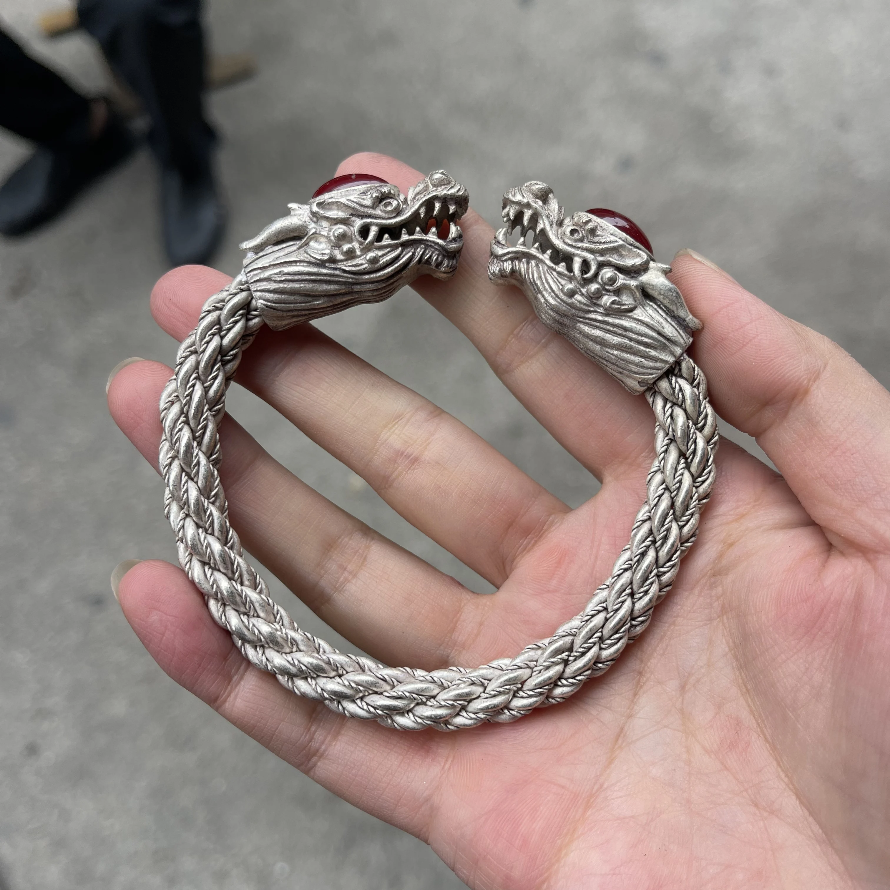 Vintage Double Dragon Head Open Cuff Bracelet Men Antique Silver Tone Braided Bangle Inlaid Imitation Red Gem Retro Ethnic Jewel