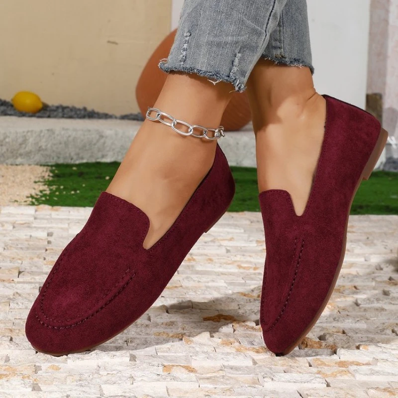 2026 New Women Slip-on Loafers Spring Classic Solid Color Lightweight Single Shoes Comfortable Casual Flat Shoes Plus Size