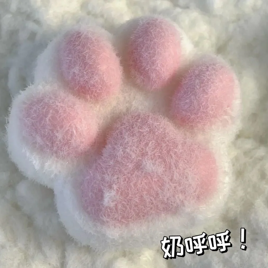 Mesa De silicone gummies, Pata De Gato Pequena, Soft and fluffy, pink furry cat feet, relaxing hands, relieving stress, cute