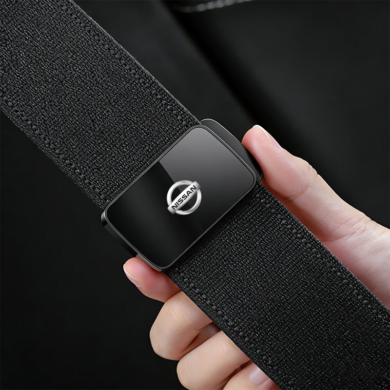 

1pcs Magnetic Attract Car Seat Belt Holder Stabilizer Fastener Style For Nissan X-Trail T32 T31 Qashqai Tiida Teana Car Styling