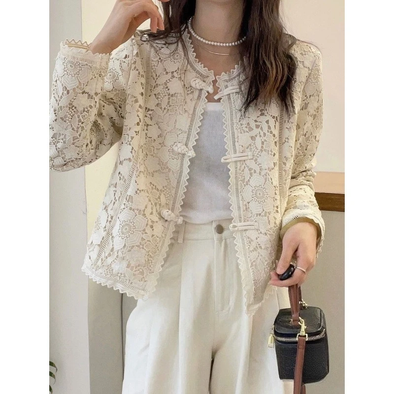 

Элегантные белые рубашки с вышивкой и пышными рукавами, летние сексуальные ажурные кружевные блузки, повседневный топ с песочным воротником, винтажные рубашки 2025 г.