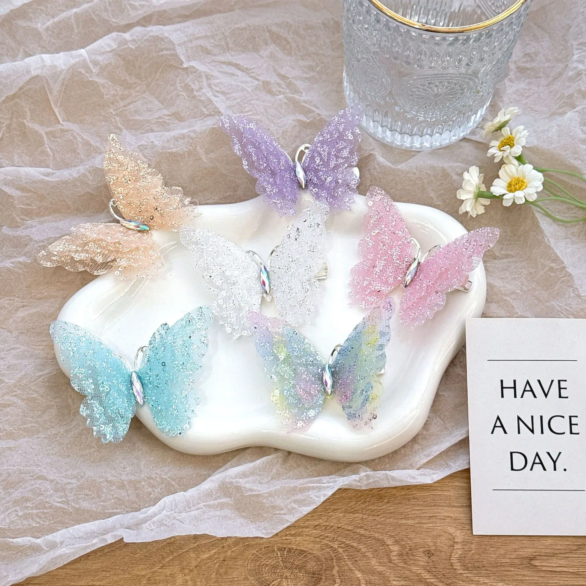 

Ultra-Delicate Butterfly Hair Clip with Fine Glitter Tulle and Sparkling Diamond Design for Cute Kids' Hair Accessories