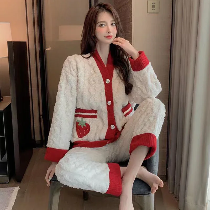 Strawberry print sleepwear women pajamas set winter fleece velvet 2 pieces home suit sleep fluffy Korean piiama warm night wear