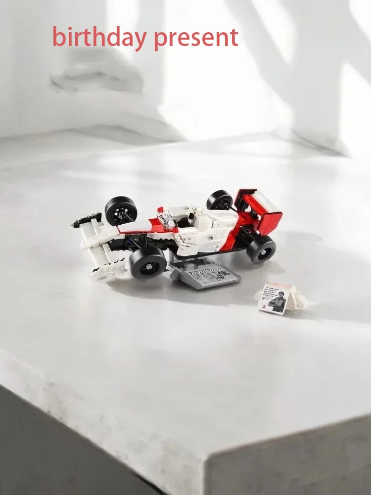 

2025 новый продукт, классическая серия 10330, гоночная модель, строительный блок, игрушка, подходящая для украшения подарка на день рождения, 693 шт.