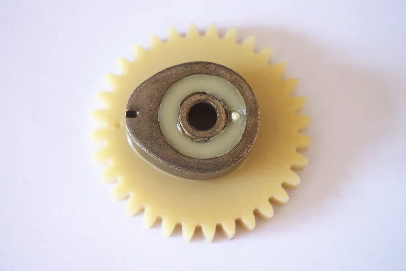 EH035 Camshaft 32 teeth for Robins EH035 EH035A EH035V 33.5CC engine brush cutter trimmer cam shaft gear replacement
