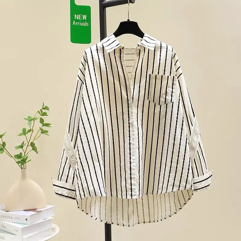 SuperAen تصميم كبير الحجم مخطط قميص المرأة 2025 الربيع والخريف جديد الكورية نمط أزياء من الدانتل المرقعة فضفاض قمصان غير رسمية