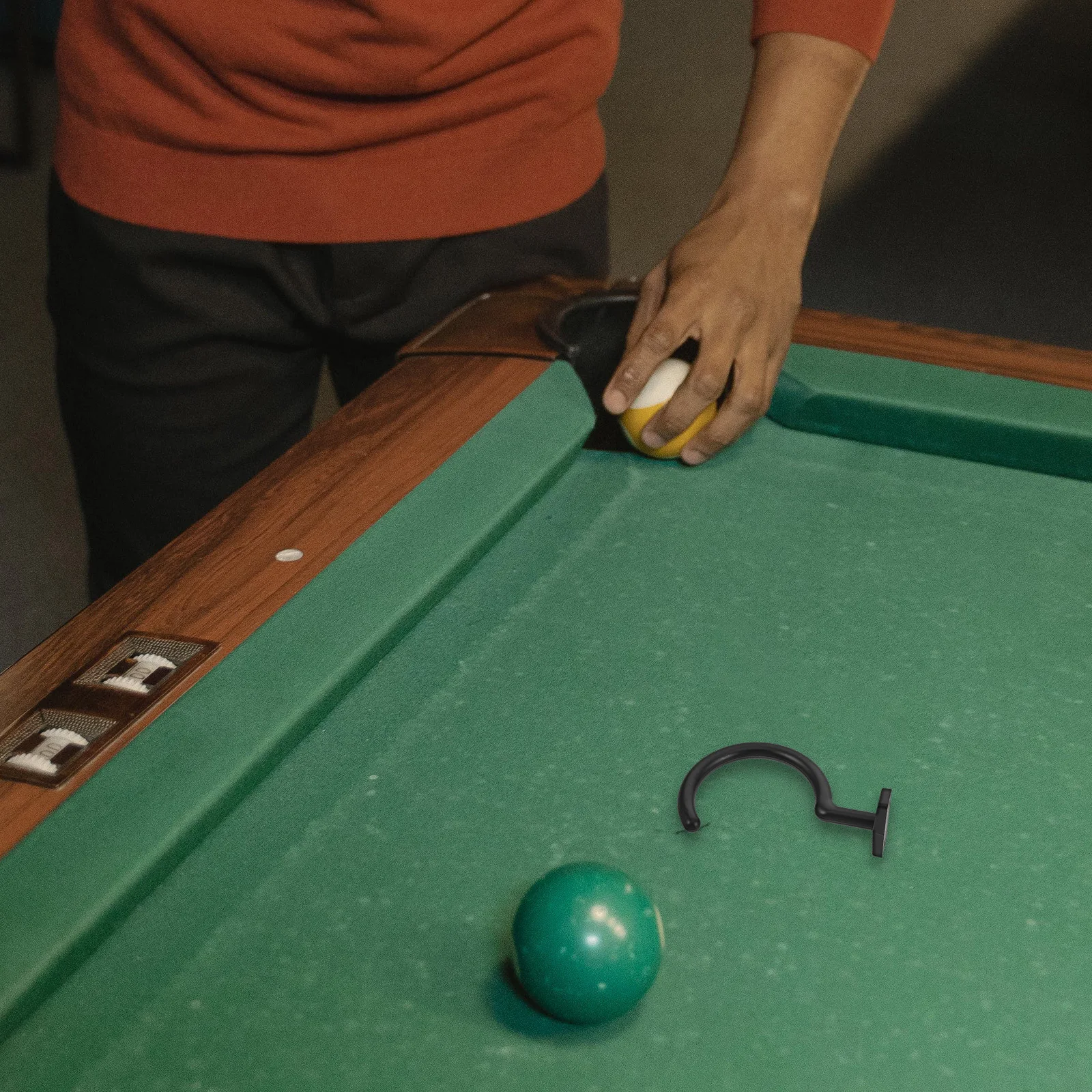 

Billiard Table Side Hook Multi-Function Cue Stick Holder for Pool Table Organizes Cues Racks Efficient Space-Saving Snooker