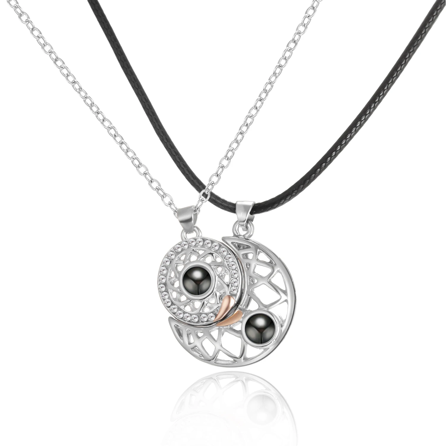 Romantische magnetische Sonne, Mond, Paar, passende Halskette, 100 Sprachen, ich liebe dich, Projektionsanhänger, Geständnis-Halskette, Schmuck, Geschenk – Detail 5